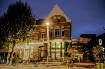 호텔 드 세크레타리스 Uitkijktoren 주변 호텔