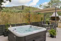 Dream House Spa Near the Beach