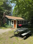PINE COTTAGE - Pet Friendly Lakefront Cottage on Thayer Lake