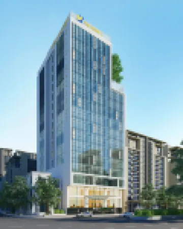 THE SHINE 2酒店及公寓