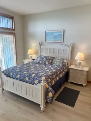 Semiahmoo Beach Retreat Amazing Views!