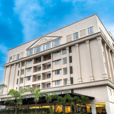 Mastiff Grand the Sia Palace Suites & Banquets, Khopoli (Nr. Imagica)