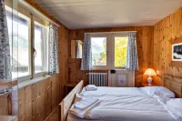 Chalet Speciale - Celerina Hotels in Bever