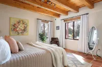 Oasis Escondido / Stunning Views / Spa / Firepit / Location / Private