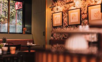 The Sarah by Urban Rest