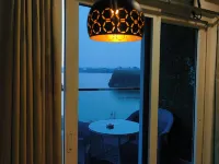 Hotel Lake View Airport Zone - Pet friendly