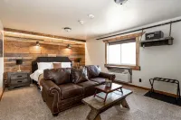 The Adventure Inn Yellowstone Hotels in 