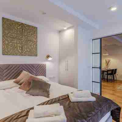 Rezydencja Ornak 5 - Stylowe Apartamenty z Balkonami I Jacuzzi, 5 Min Pieszo do Krupówek Rooms