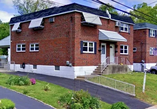 Abnb Superhost - Siri's Favorite Place Hotels in Upper Darby