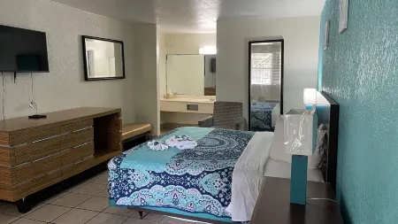 APM Inn & Suites - Jacksonville