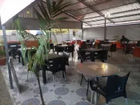 The Kramius Luxury Inn - breakfast
