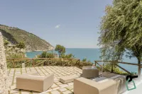 Hotiday Room Collection - Mattinata Faraglioni Hotels in Monte Sant'Angelo
