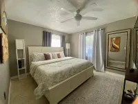 Charming 2-bedroom house in marvelous Ormond Beach with WiFi, AC. Great getaway!