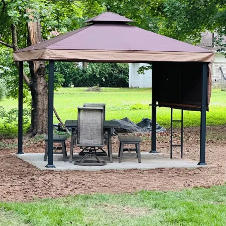 "The Hideaway 2" Charming 2-bedroom house in delightful Farmington with WiFi, AC