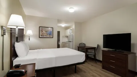 Suburban Studios Denver Central-Arvada in Arvada