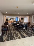 Baymont by Wyndham Columbia, MO - breakfast