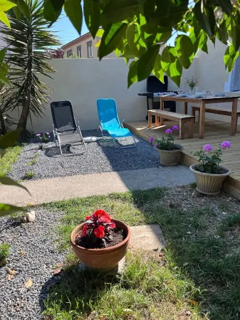 Charming air-conditioned house with swimming pool in a quiet area of Carcassonne