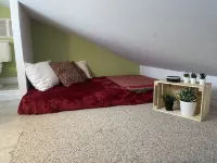 Cobby House  2 bedroom + LoftJust installed new 16 x 16  dock)