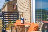 Brand NEWJust the two of us' Hotel a Ventnor