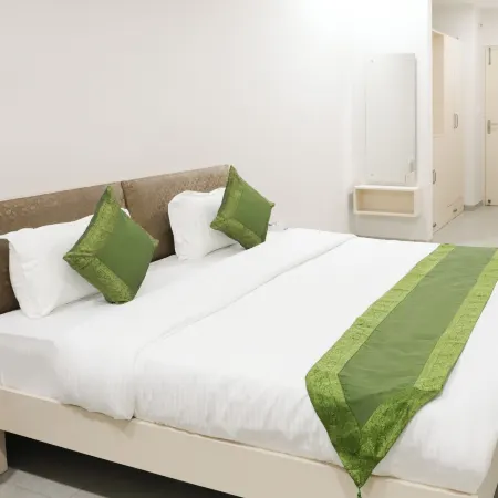 Hotel Kamron Airport Rd Sector 78 Mohali