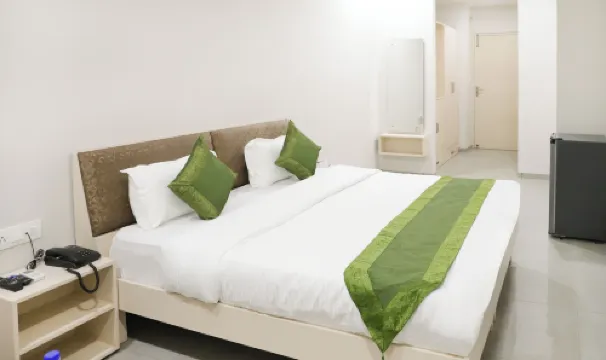 Hotel Kamron Airport Rd Sector 78 Mohali