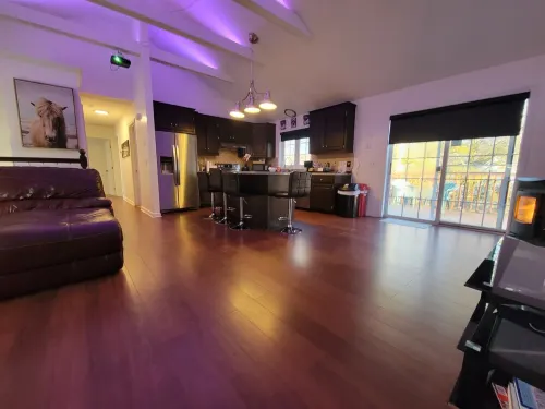 The Retreat - 6 beds/3baths- Indoor Hot Tub, Theatre, Pool Tble, Mins to Casinos