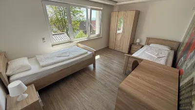 House in Sarstedt! contactless check-in 11P
