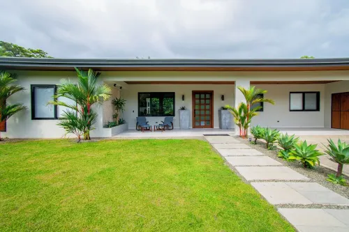 Hollywood House, walk 2 beach, 4 bdrs!