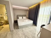 Peloton Inn