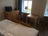 Central, cozy and practical!