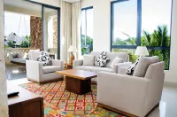 ZANA DIANI VILLAS. LUXURIOUS 2 BEDROOM VILLA 10 MIN FROM THE BEACH Отели в г. Мсамбуэни