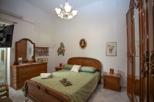 RosaMaria House