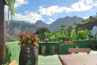 El Silbo III Wonderful views of the sea and the valley of Hermigua Hotels in Gomera