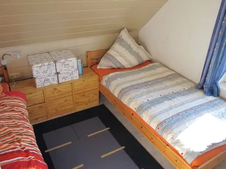 Fe-house, 4 pers. Fireplace, Internet, table tennis, children and pets welcome