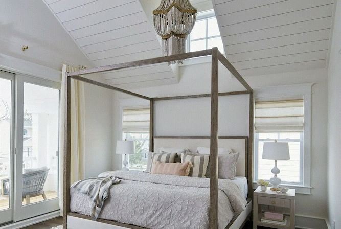 Stunning Marnie Custom Home Walk to Beach & Town