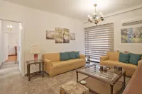 Afrodite Classic Residence, 2BR, WiFi, City View