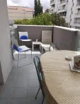 Lovely studio facing the port of Arcachon and close to shops