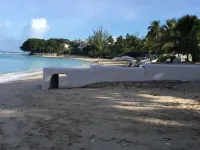DolphinBay beachfront bungalow directly on the platinum WestCoast, 2Beds, 2Baths