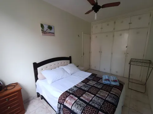 Apartment Half Five