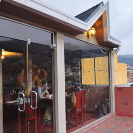 Qantu Hotel