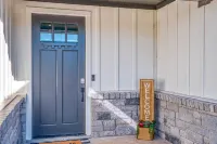 Lakefront Granbury Retreat w/ Patio & Fire Pit - 3 stjerner