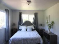 Spacious 4BR/3BA Hawaiian Airconditioned Hale o Aole Pilikia & Ahonui studio ハワイアン・パラダイス・パークのホテル