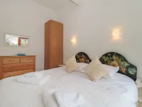 Russet Hotels in Fordingbridge