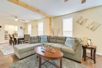 2 Mi to Syracuse University: Apt w/ Fire Pit