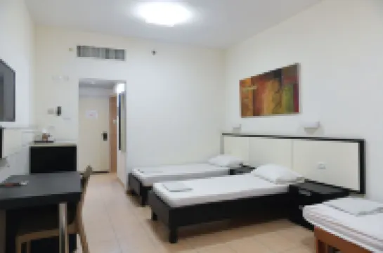 HI - Karei Deshe Hostel Hotels in Moshav Ramot