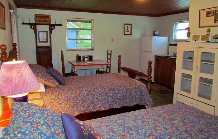 The Yearling Cabins