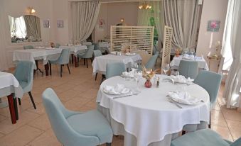 Logis - Hostellerie le Chatel Nangis