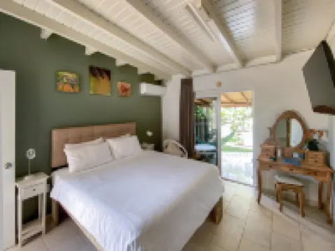 Casalina Garden 2 Blocks to Palm Beach & Kitesurfing School Hotels in Palm Beach