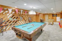 3 Mi to Colgate Lake Mtn-View Home, Deck and Grill! - Bares