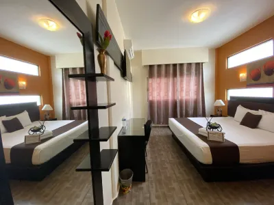 Hotel Taxaha Отели в г. 